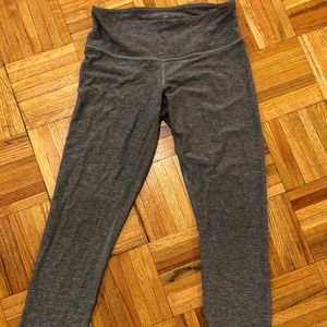Lululemon Gray Cropped Leggings